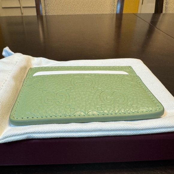 New Authentic Gucci GG Logo Card Case Walllet Green Leather - Picture 9 of 10